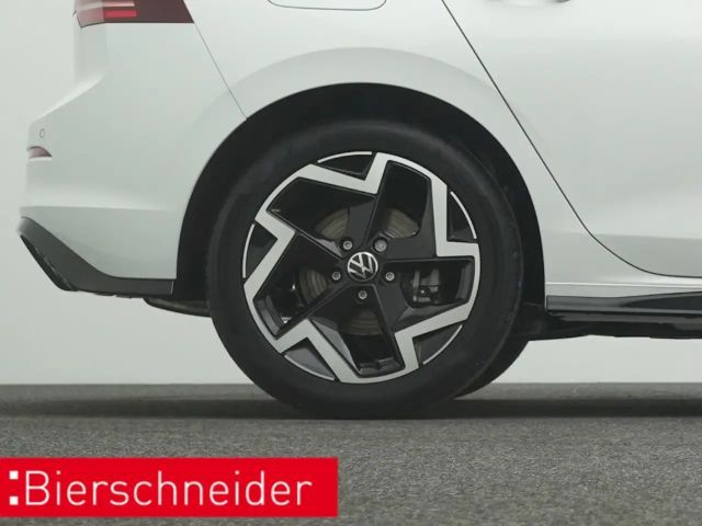 Volkswagen Golf 1.5 eTSI DSG R-Line