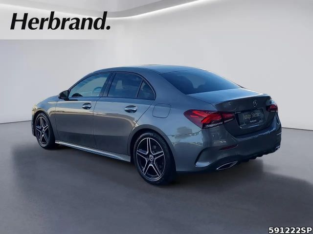 Mercedes-Benz A 220 A 220 d AMG Line