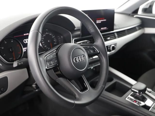 Audi A4 35 TDI S-Line