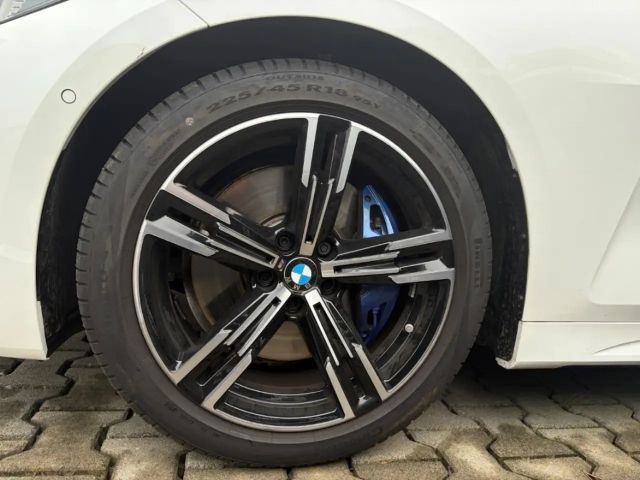 BMW 420 420i Cabrio M-Sport