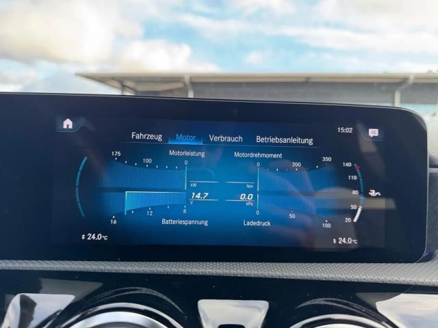 Mercedes-Benz A 160 AMG Line Hatchback