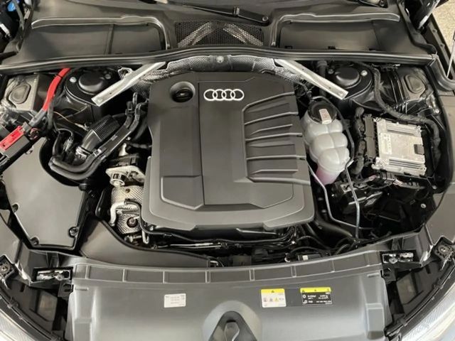 Audi A4 35 TDI Avant S-Line