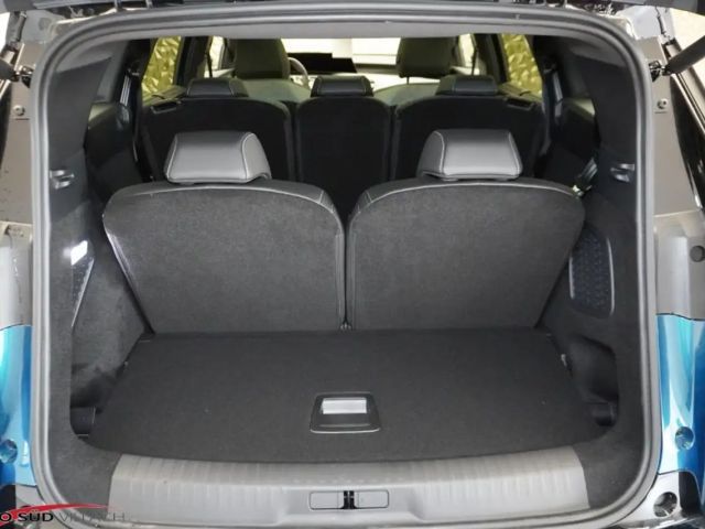 Peugeot E-5008 GT-Line