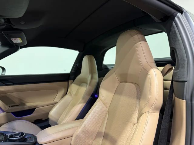 Porsche 911 4 Cabrio GTS Targa