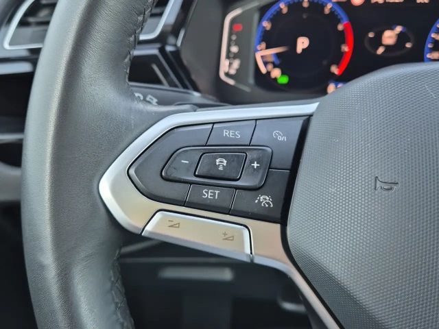 Volkswagen Touran Comfortline DSG R-Line