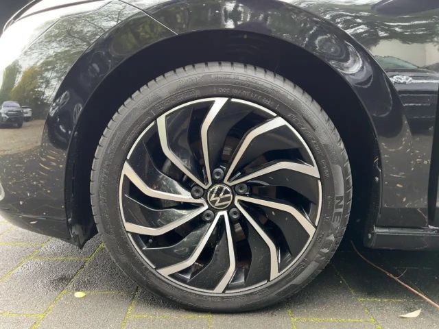 Volkswagen Golf 2.0 TDI DSG Golf VIII