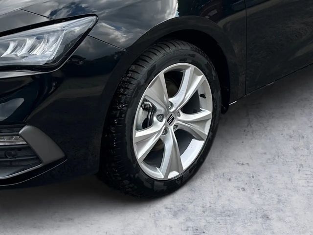 Seat Leon 1.5 eTSI FR-lijn Sportstourer