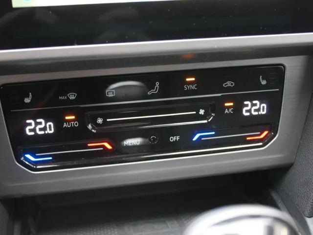 Volkswagen Passat 1.5 TSI Variant