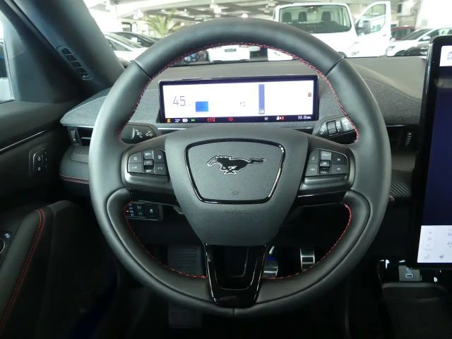 Ford Mustang Mach-E AWD