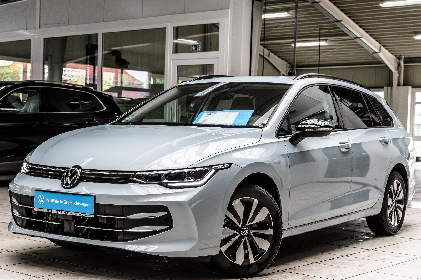 Volkswagen Golf 1.5 eTSI DSG Golf VIII Variant