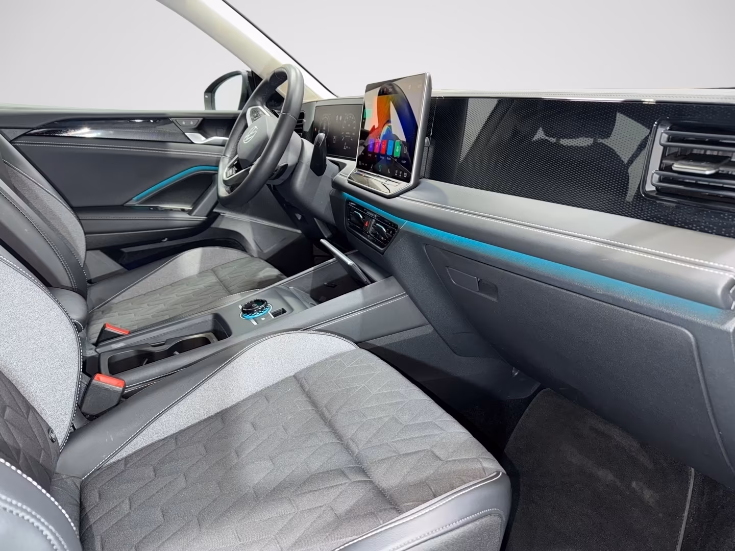 Volkswagen Tiguan 1.5 eTSI DSG