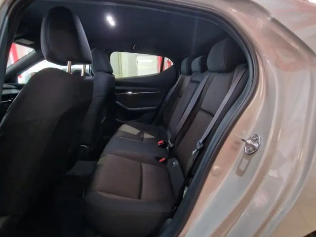 Mazda 3 2.5L SkyActiv e-Skyactiv