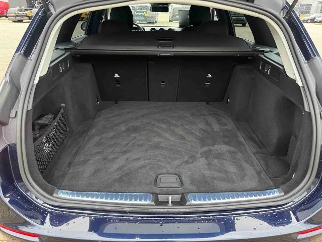 Mercedes-Benz C 200 AVANTGARDE C 200 d Estate