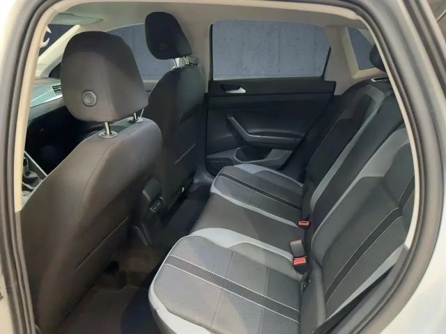 Volkswagen Polo Style