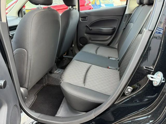 Mitsubishi Space Star Star