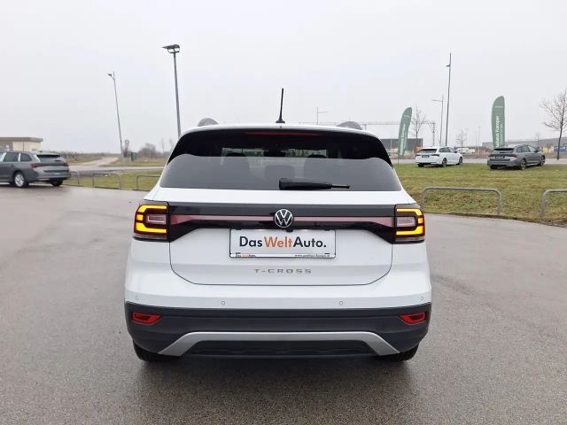 Volkswagen T-Cross Life