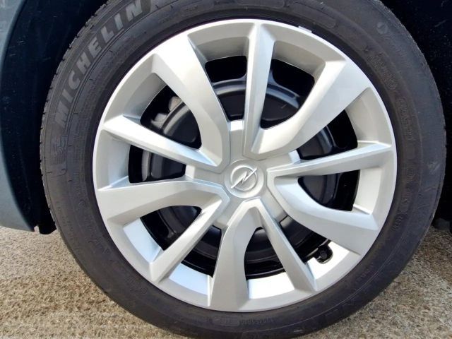 Opel Corsa 1.2 Turbo Edition Turbo