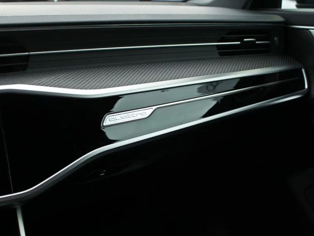 Audi S6 Avant Quattro