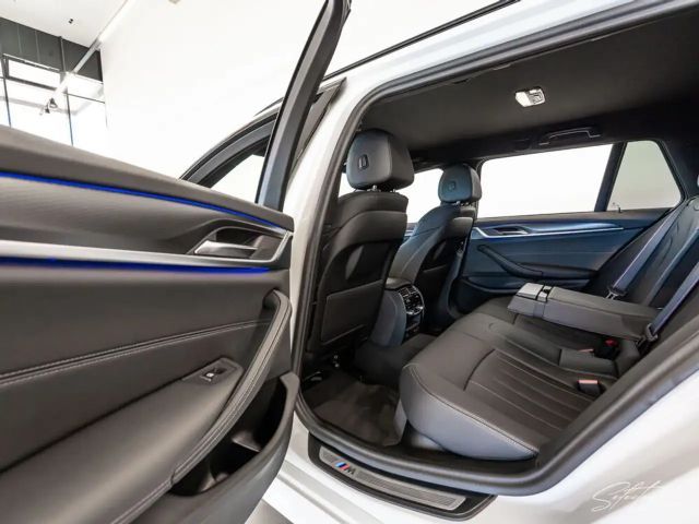 BMW 530 530d M-Sport Touring