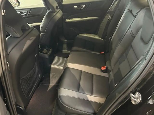 Volvo V60 AWD Dark Plus T8