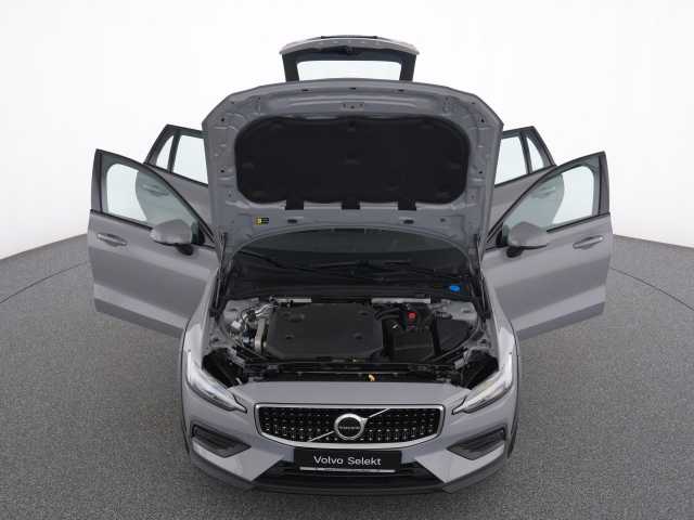 Volvo V60 Cross Country CC