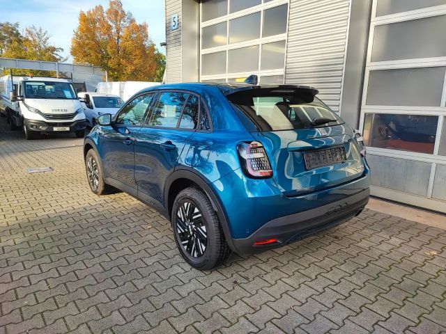 Fiat 600e Hybrid 1,2 T3 100 DCT