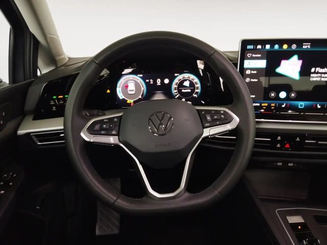 Volkswagen Golf Business DSG Variant