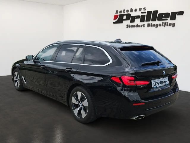 BMW 530 530i Touring xDrive