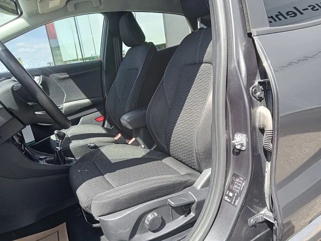 Ford Puma EcoBoost Titanium