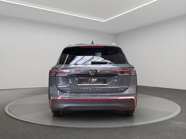 Volkswagen Tiguan DSG Elegance Elegance