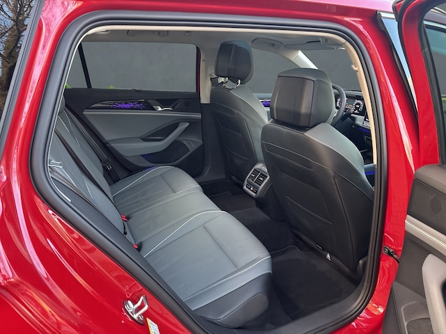 Volkswagen Passat 2.0 TDI Elegance Elegance