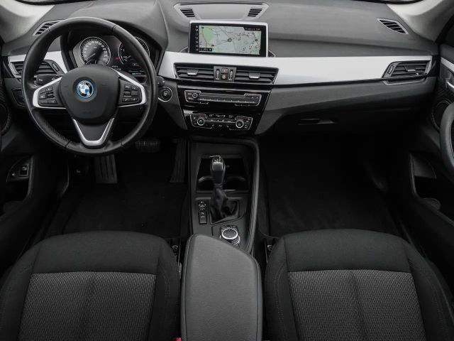 BMW X1 xDrive25e