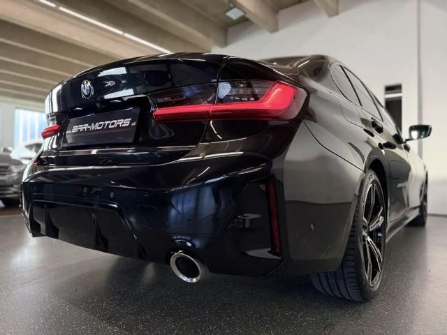 BMW 320 320d M-Sport Sedan