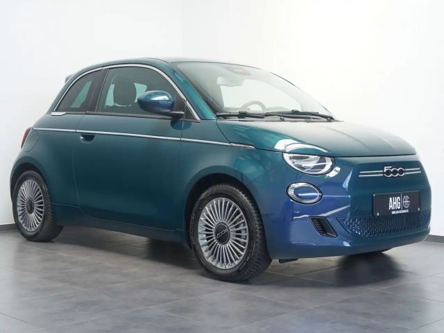 Fiat 500e 87KW/42kWh/DC-LADEN/CARPLAY/DAB/SOH
