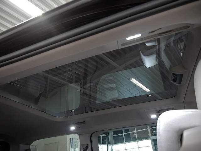 Volkswagen Multivan 2.0 TSI T7