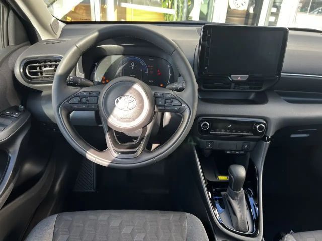 Toyota Yaris Hatchback Hybride VVT-i