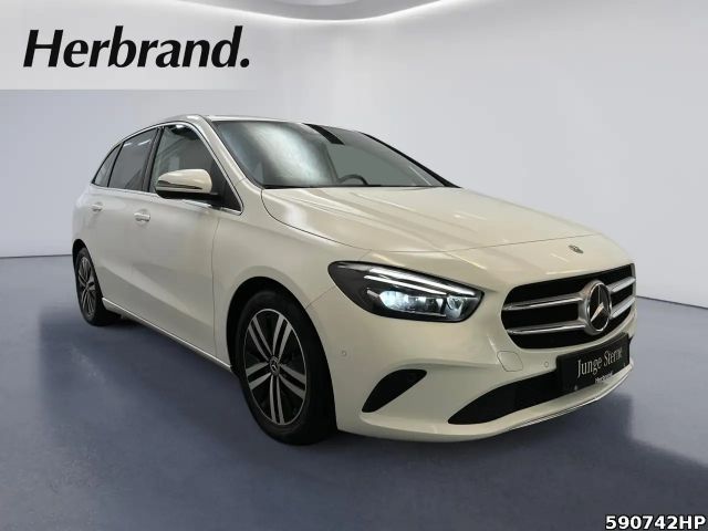 Mercedes-Benz B 180 Progressive
