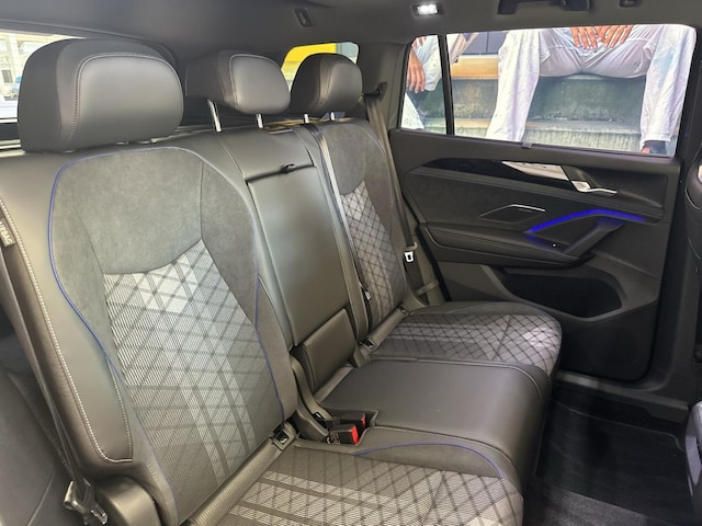 Volkswagen Tayron 2.0 TDI DSG R-Line