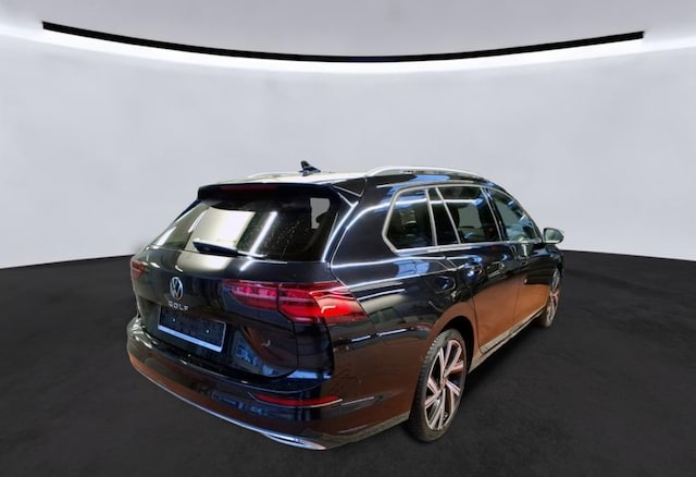 Volkswagen Golf 2.0 TSI DSG Style Variant