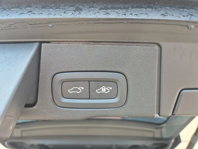 Volvo XC60 AWD Dark Ultra