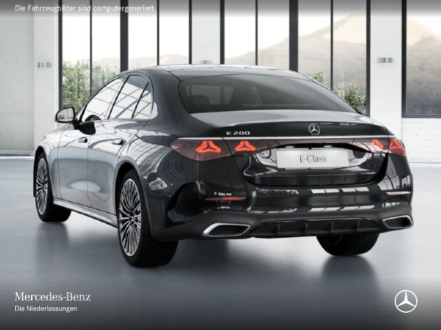 Mercedes-Benz E 200 Sedan