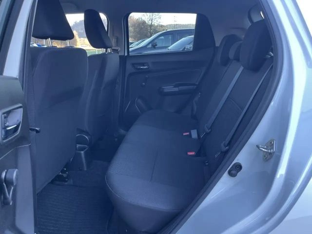 Suzuki Swift Comfort DualJet Hybrid