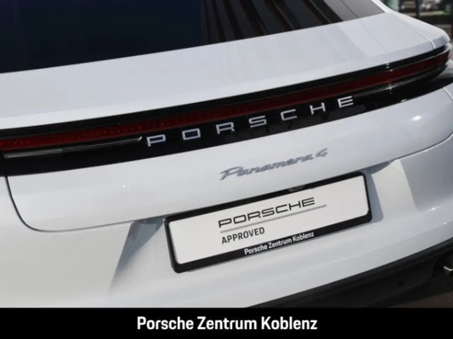 Porsche Panamera 4