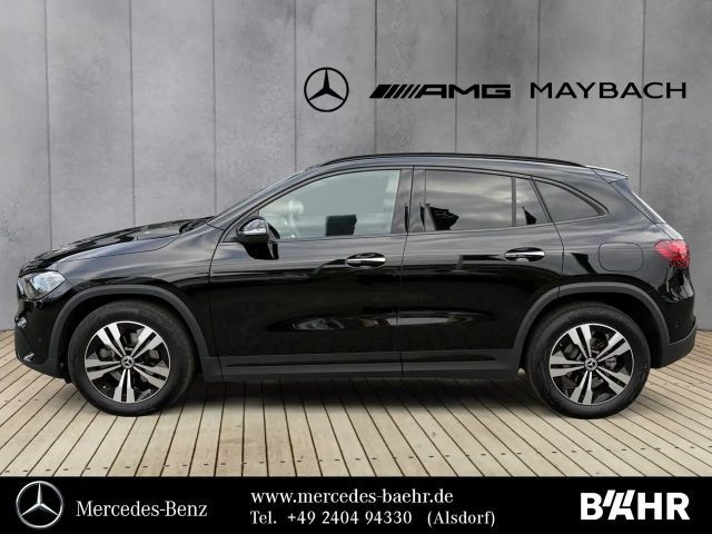 Mercedes-Benz GLA 180 Progressive