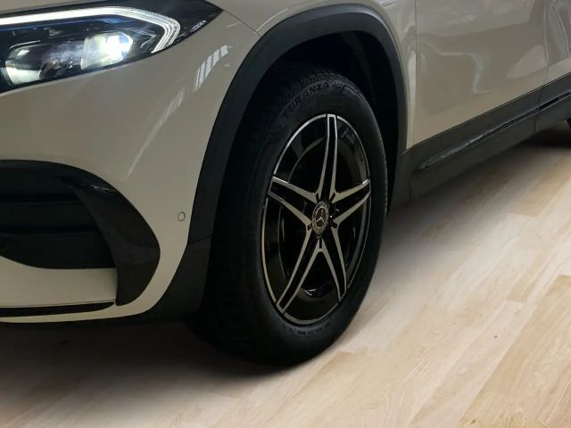 Mercedes-Benz EQB 250 AMG Line
