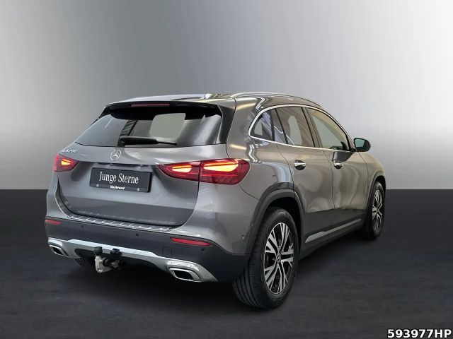 Mercedes-Benz GLA 200 Progressive