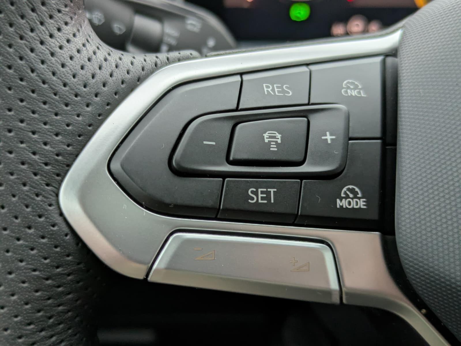 Volkswagen Tayron 2.0 TDI R-Line