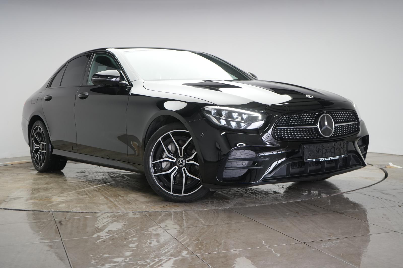 Mercedes-Benz E 300 AMG Line E 300 de Sedan