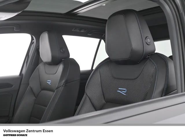 Volkswagen T-Roc R Matrix Pano Akrapovic NaviPro