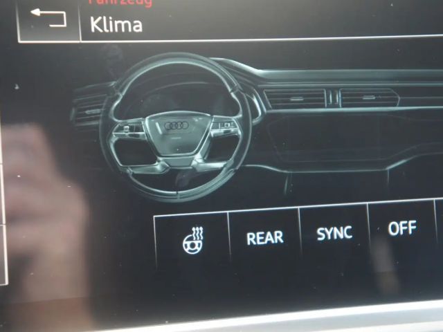 Audi A6 Avant Quattro S-Line